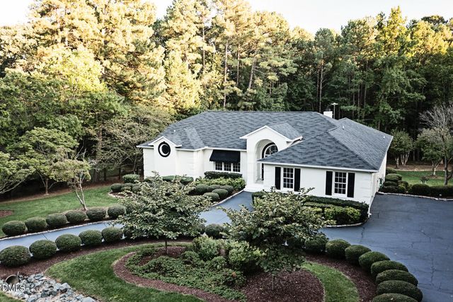 1823 Grande Oaks Road, Durham, NC 27712