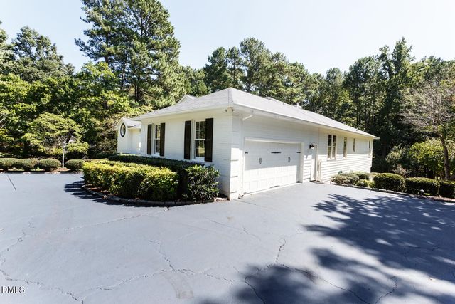 1823 Grande Oaks Road, Durham, NC 27712