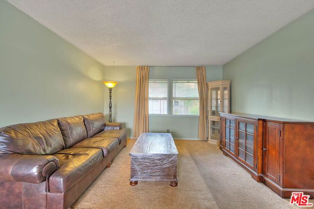 5815 Bowcroft Street 4, Los Angeles, CA 90016