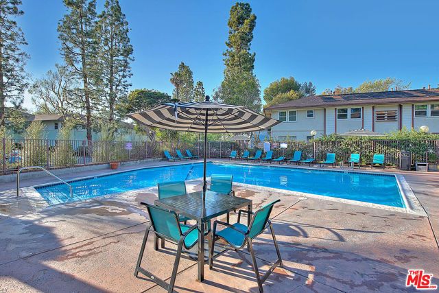 5815 Bowcroft Street 4, Los Angeles, CA 90016