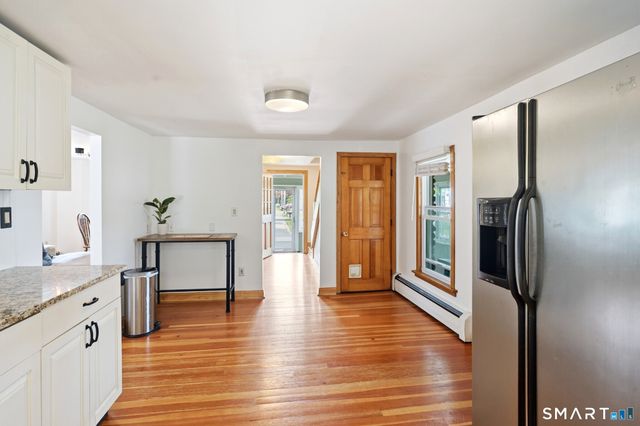 13 Snowden Street, Waterford, CT 06385
