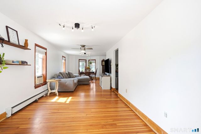 13 Snowden Street, Waterford, CT 06385