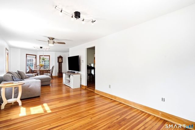 13 Snowden Street, Waterford, CT 06385