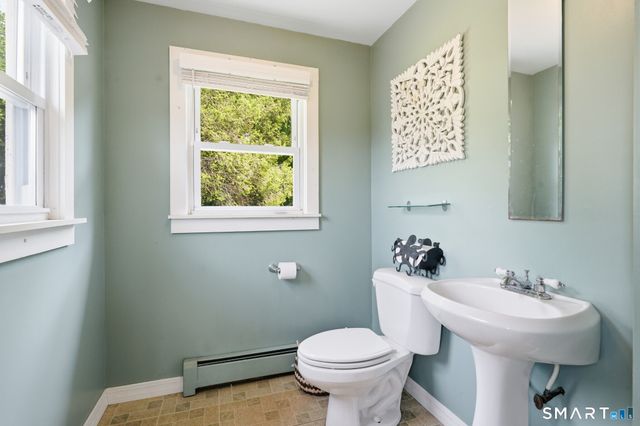 13 Snowden Street, Waterford, CT 06385