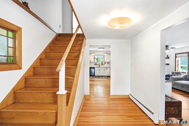 13 Snowden Street, Waterford, CT 06385