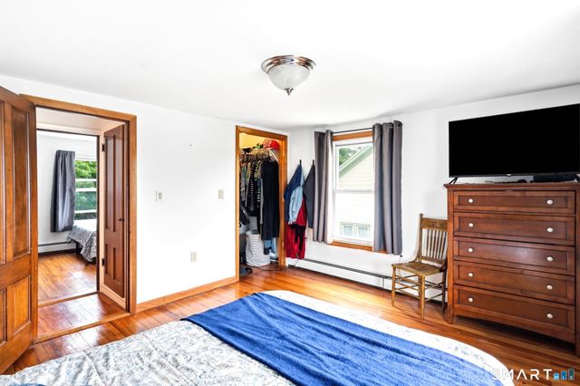 13 Snowden Street, Waterford, CT 06385