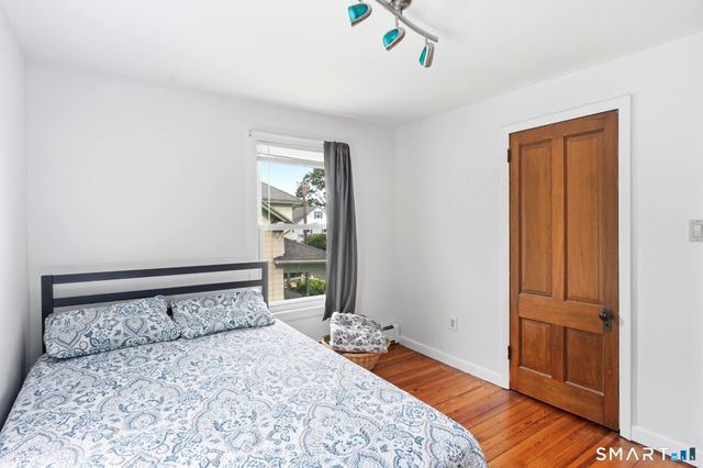 13 Snowden Street, Waterford, CT 06385