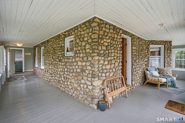 13 Snowden Street, Waterford, CT 06385