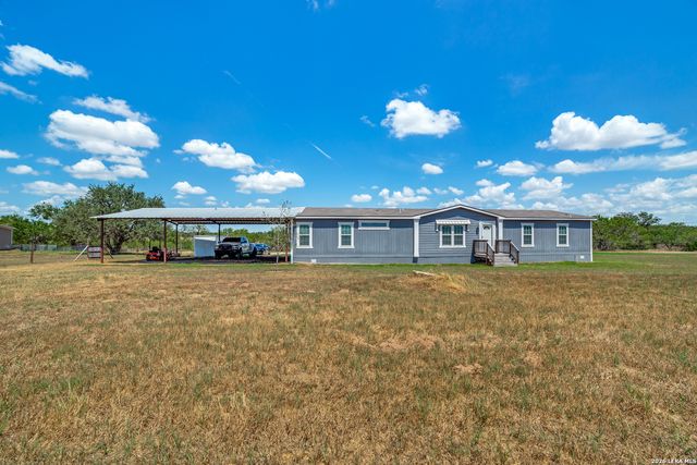 20353 Senior Rd, Von Ormy, TX 78073