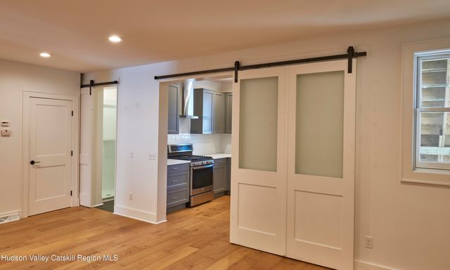 125 Warren Street, Hudson, NY 12534