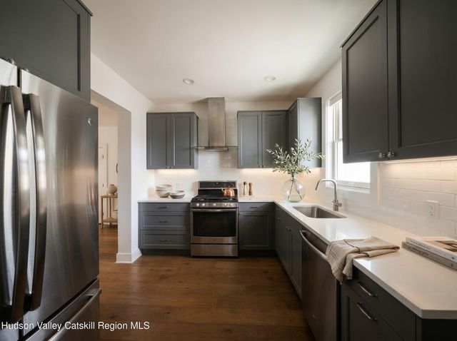 125 Warren Street, Hudson, NY 12534