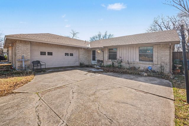 5005 Heather Glen Drive, Garland, TX 75043