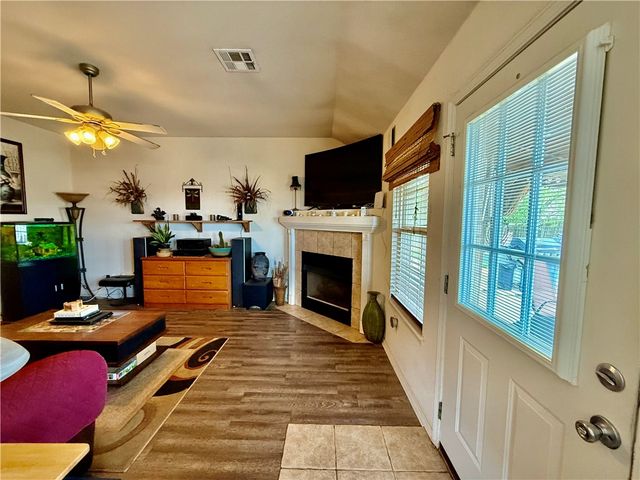 510 Maplewood Drive, Centerton, AR 72719