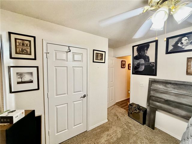 510 Maplewood Drive, Centerton, AR 72719