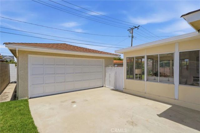 5685 CRESCENT Avenue, Buena Park, CA 90620
