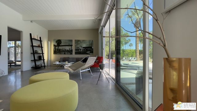1910 N Berne Drive, Palm Springs, CA 92262