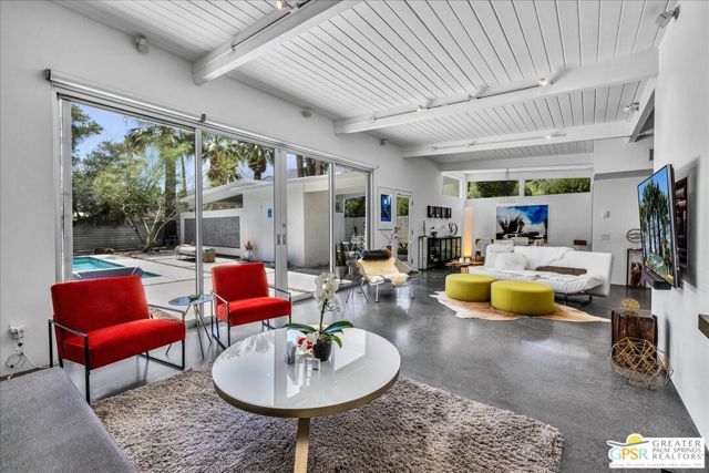 1910 N Berne Drive, Palm Springs, CA 92262