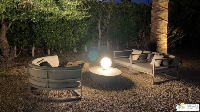 1910 N Berne Drive, Palm Springs, CA 92262