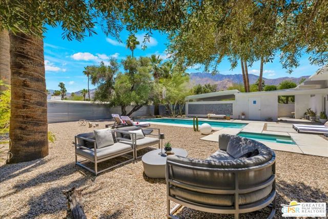 1910 N Berne Drive, Palm Springs, CA 92262
