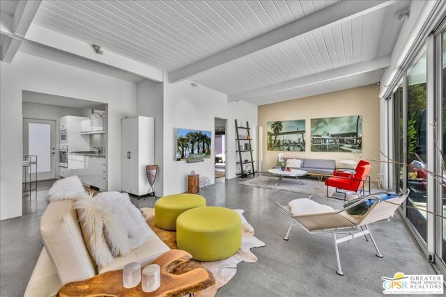 1910 N Berne Drive, Palm Springs, CA 92262