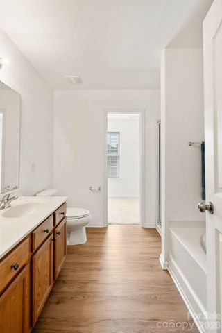 1429 River Run Road, Lowell, NC 28098
