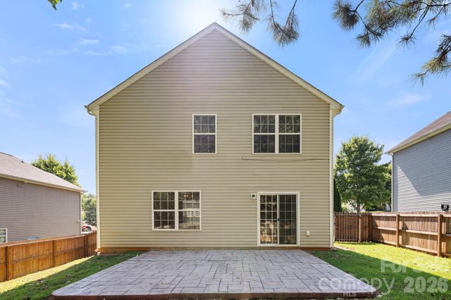 1429 River Run Road, Lowell, NC 28098