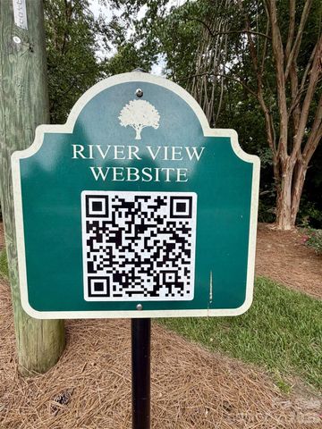 1429 River Run Road, Lowell, NC 28098
