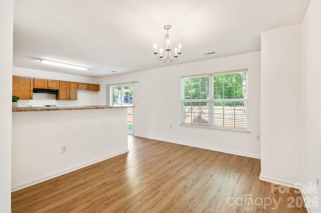 1429 River Run Road, Lowell, NC 28098