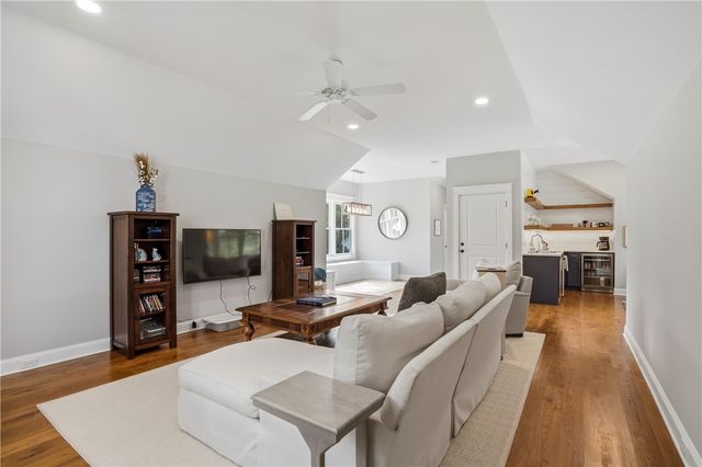 12 Tanglewood Road, St Simons Island, GA 31522