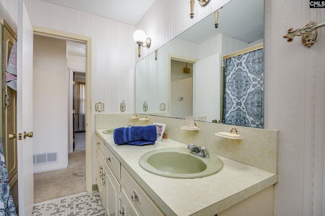 112 Longview Road, West Columbia, SC 29169