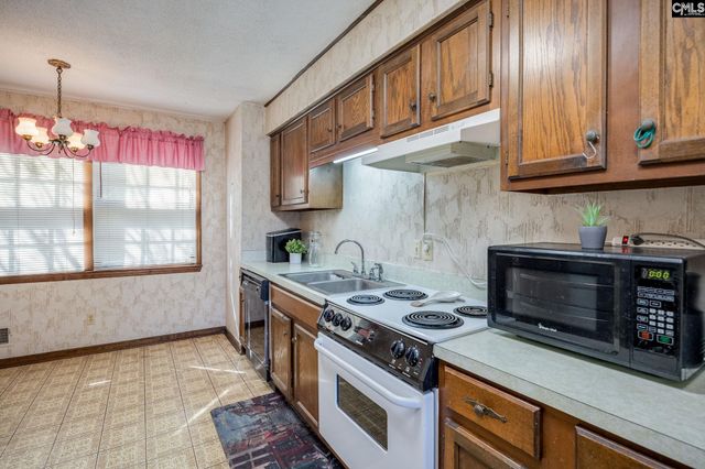 112 Longview Road, West Columbia, SC 29169