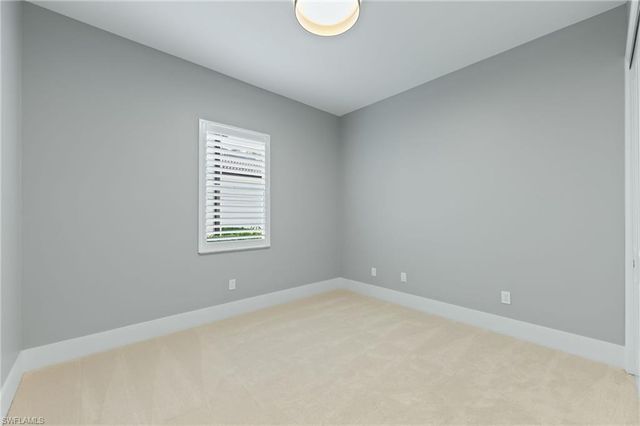 7884 Valencia CT, Naples, FL 34113