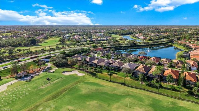 7884 Valencia CT, Naples, FL 34113