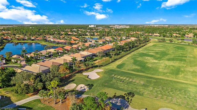 7884 Valencia CT, Naples, FL 34113