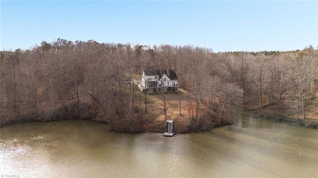 650 Beaver Lodge Circle, Reidsville, NC 27320