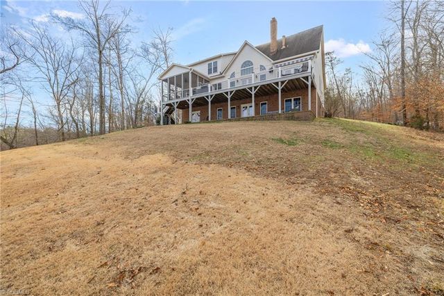 650 Beaver Lodge Circle, Reidsville, NC 27320