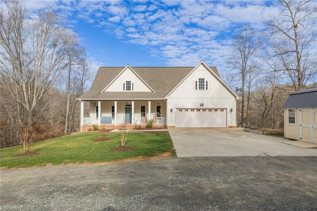 650 Beaver Lodge Circle, Reidsville, NC 27320