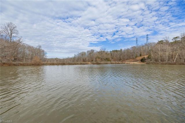 650 Beaver Lodge Circle, Reidsville, NC 27320