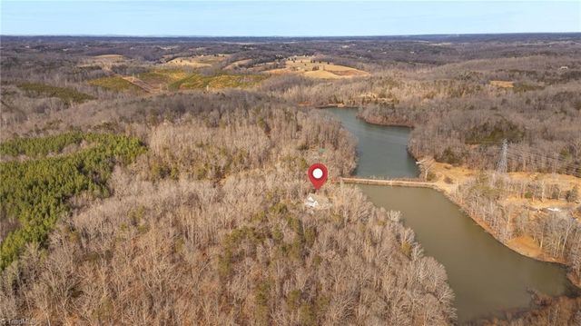 650 Beaver Lodge Circle, Reidsville, NC 27320