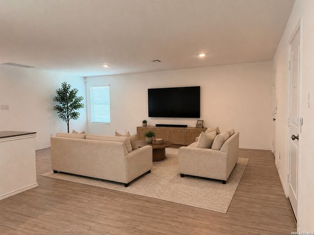 7218 OX PL, San Antonio, TX 78252