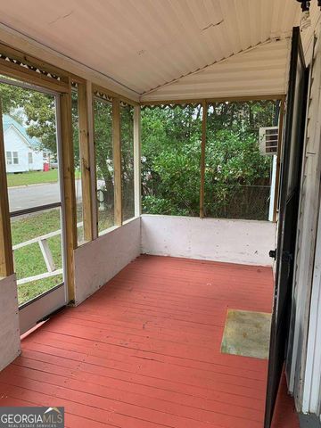 606 W 7Th Street, Alma, GA 31510