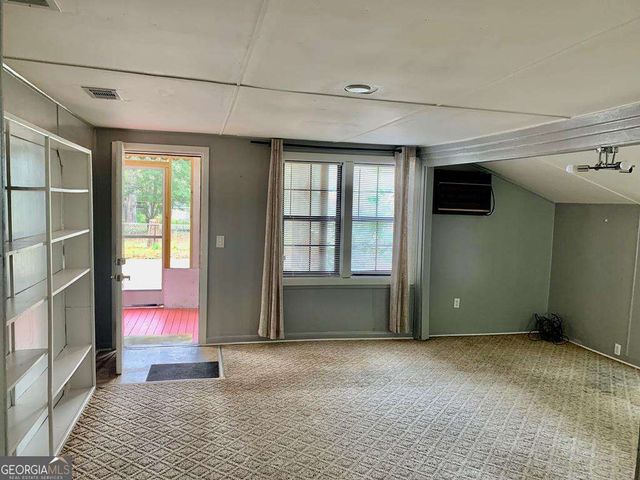 606 W 7Th Street, Alma, GA 31510