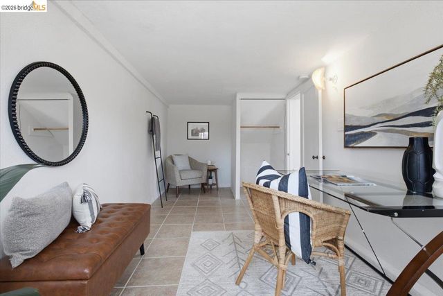 608 43Rd St, Richmond, CA 94805