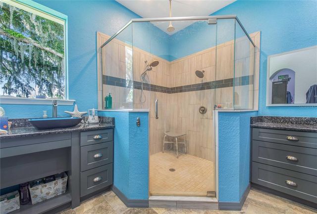 2424 BURNS AVENUE, Lake Wales, FL 33898