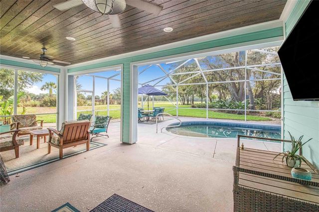 2424 BURNS AVENUE, Lake Wales, FL 33898