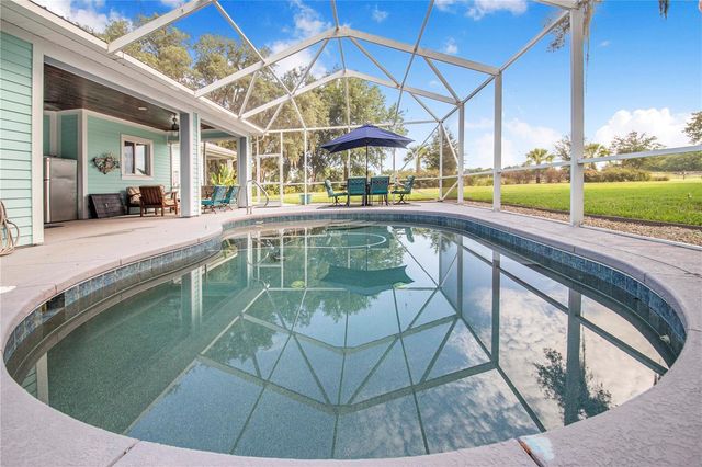 2424 BURNS AVENUE, Lake Wales, FL 33898