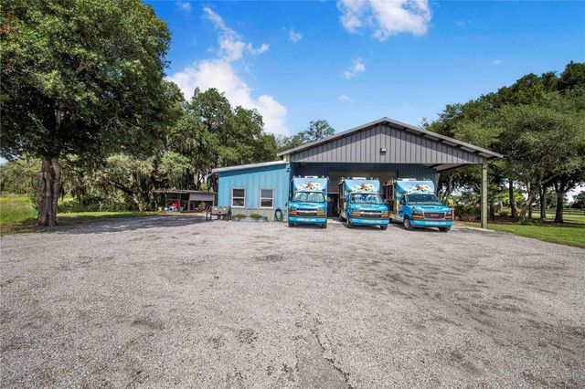 2424 BURNS AVENUE, Lake Wales, FL 33898