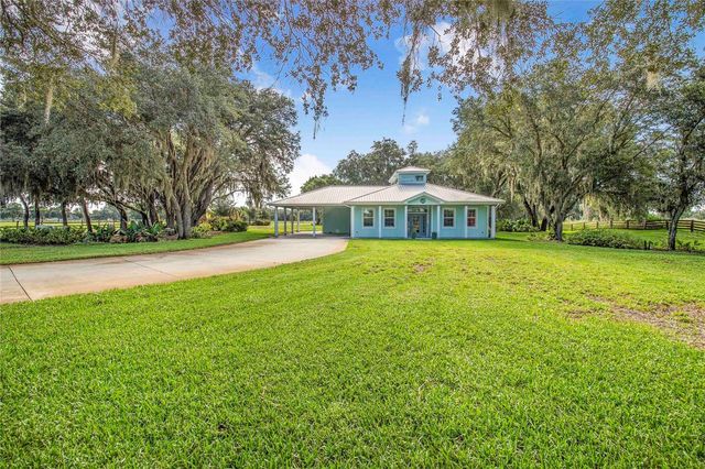 2424 BURNS AVENUE, Lake Wales, FL 33898