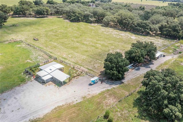 2424 BURNS AVENUE, Lake Wales, FL 33898
