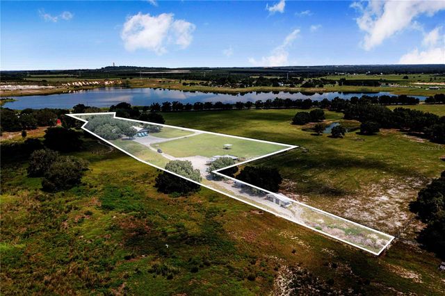 2424 BURNS AVENUE, Lake Wales, FL 33898